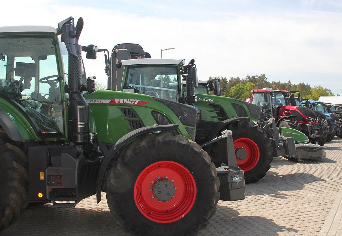 Przejęcie oddziałów Chempest. Raiffeisen Waren wzmacnia sieć Fendt i Valtra