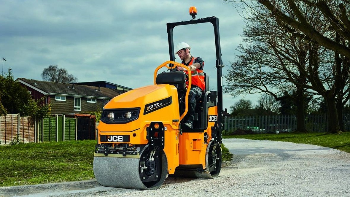 walce wibracyjne CT160 i CT260 firmy JCB. 
