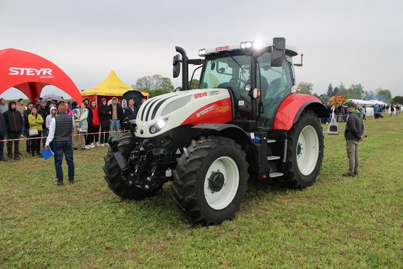 Agroperfekt stawia na innowacje – Demo Tour 2025 z ciągnikami Steyr