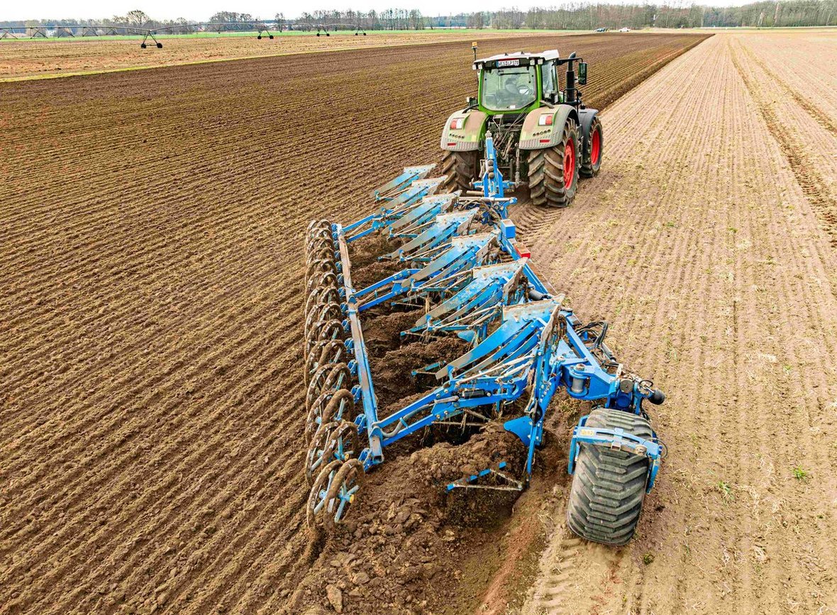 Lemken Diamant 18