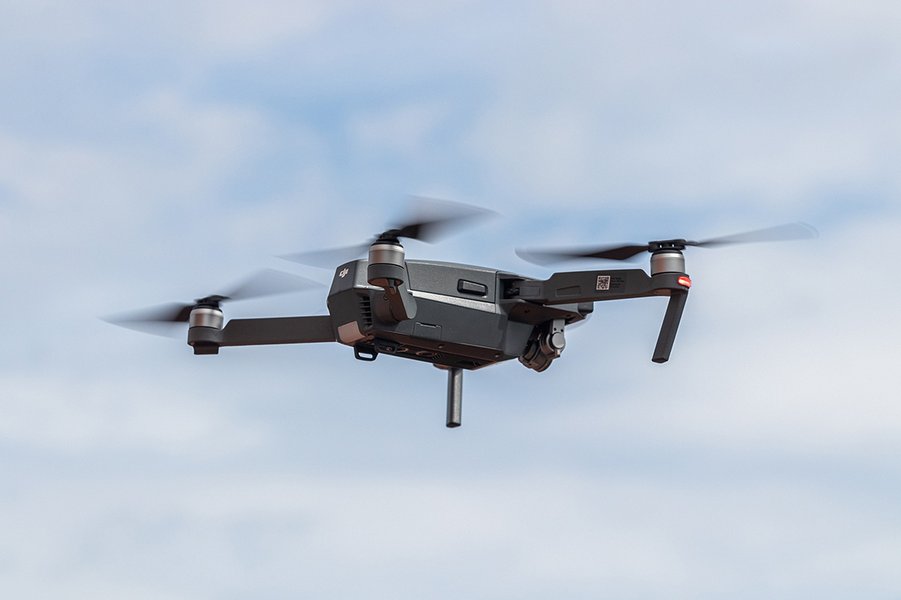 Najważniejsze przepisy i zasady zanim zaczniesz latać dronem