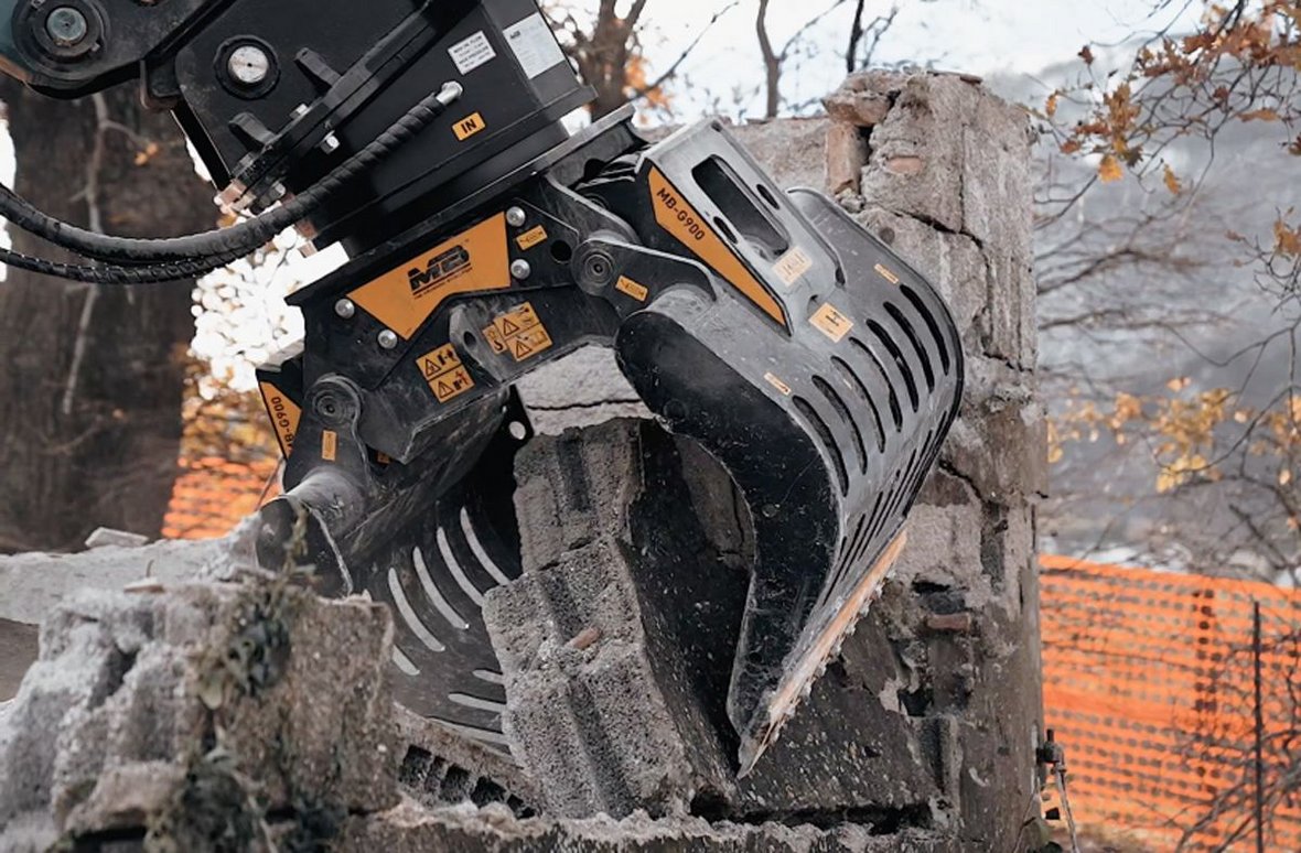 Chwytak MB Crusher w dobrych rękach