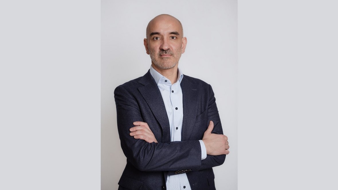 José Cuadrado, globalny dyrektor generalny Yanmar Compact Equipment (Yanmar CE) i prezes zarządu Yanmar Holdings. 