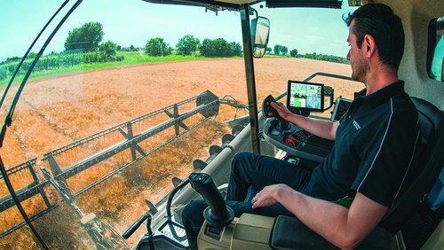Obsługa pojazdów. Komfortowe sterowanie dżojstikiem