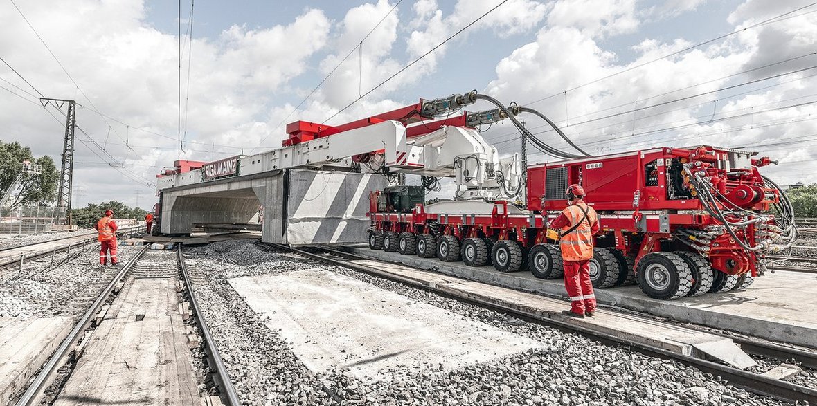TII SCHEUERLE na targach bauma 2025: nowoczesne rozwiązania transportowe dla wymagających ładunków