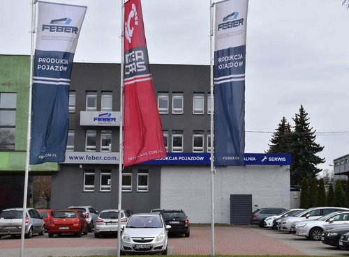 Naczepy Feber wciąż szyte na miarę