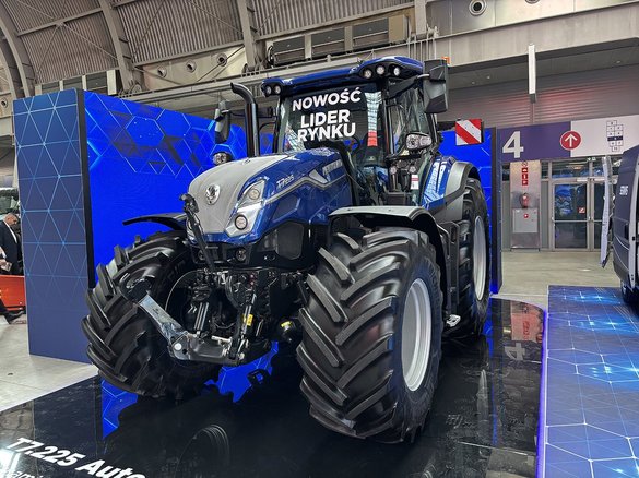 New Holland T7.225 Auto Command