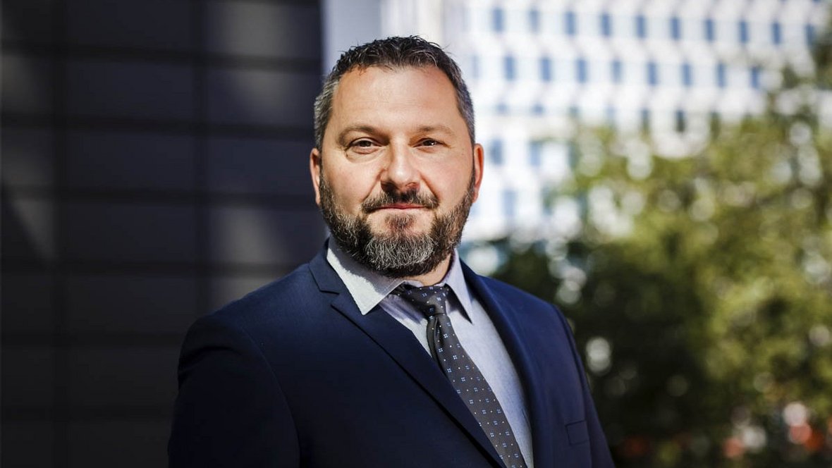 Mariusz Artych, dyrektor rynku maszyn i urządzeń