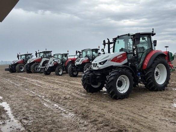Agro-Rami z premierą ciągników Steyr Plus i siewników Agro-Masz