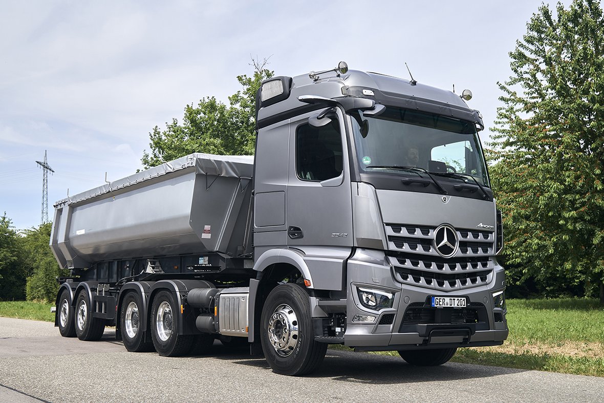 Nowe rozwiązania dla transportu od Mercedes-Benz