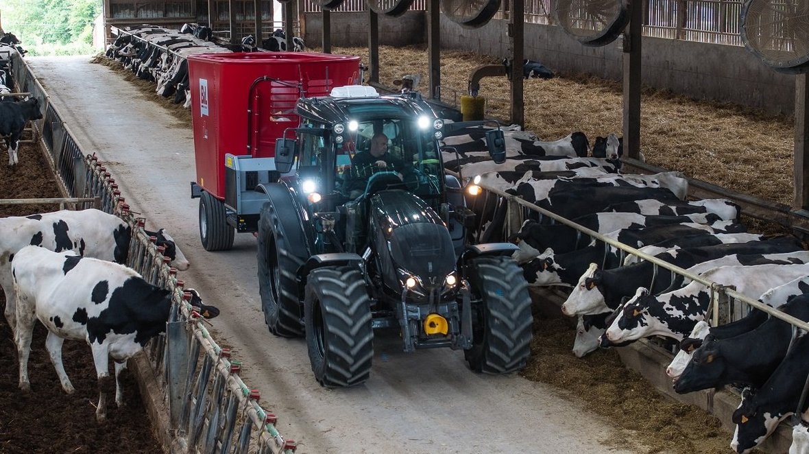 Valtra odświeżyła serię A