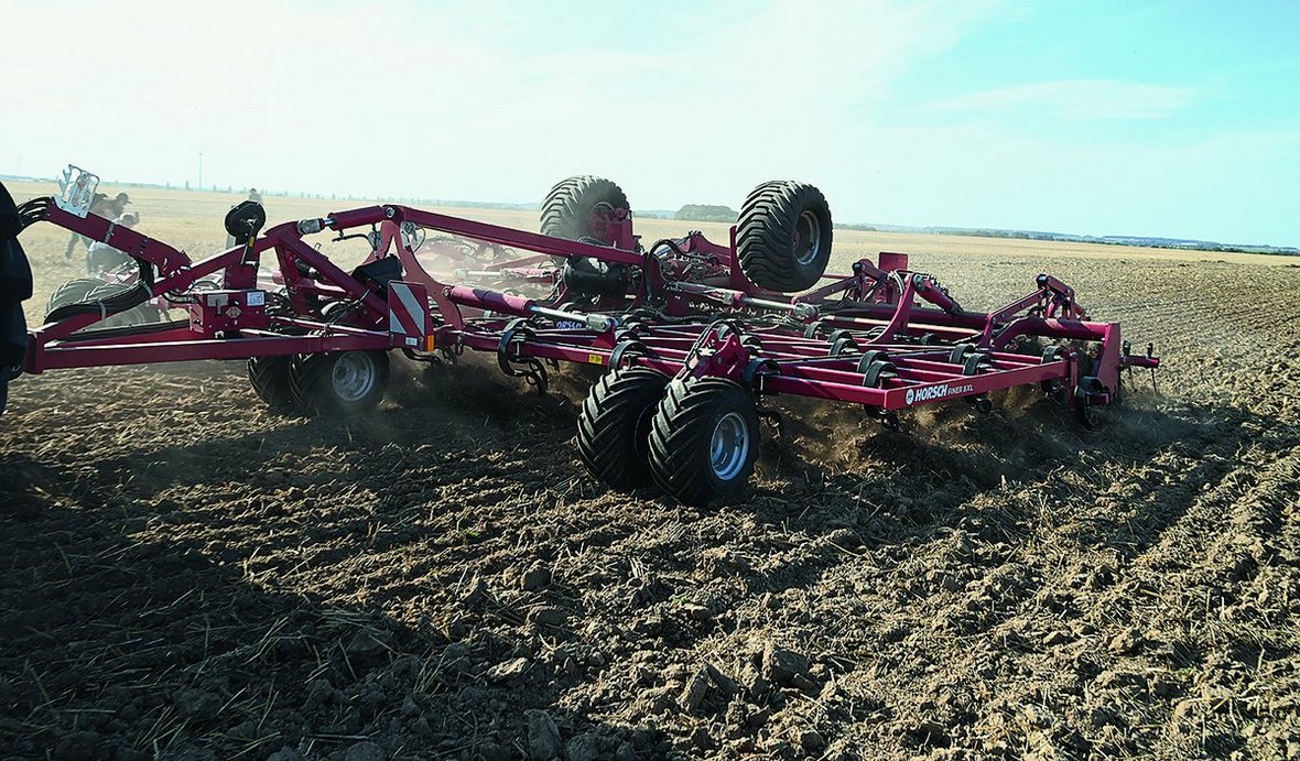 Horsch  Finer XL – wszechstronność w uprawie gleby przez cały rok