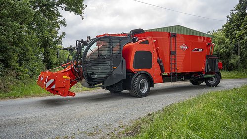 Nowa seria SPW Power samojezdnych wozów paszowych Kuhn 