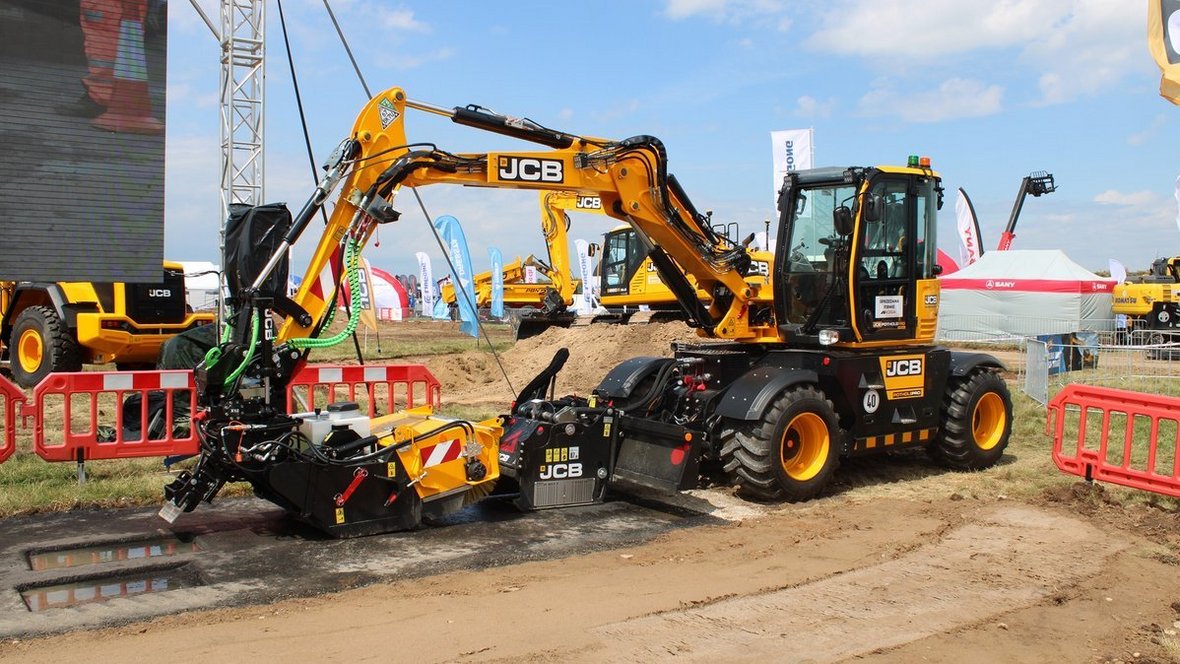 JCB Pothole Pro, czyli nowa era w naprawie dróg
