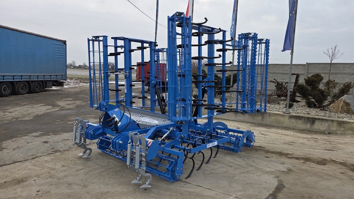 Namysło inwestuje w produkcję i rozwija ofertę maszyn uprawowych