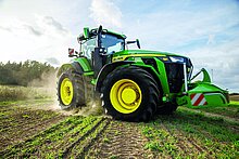 John Deere na Agro Show 2026 – premiery na sezon 2027