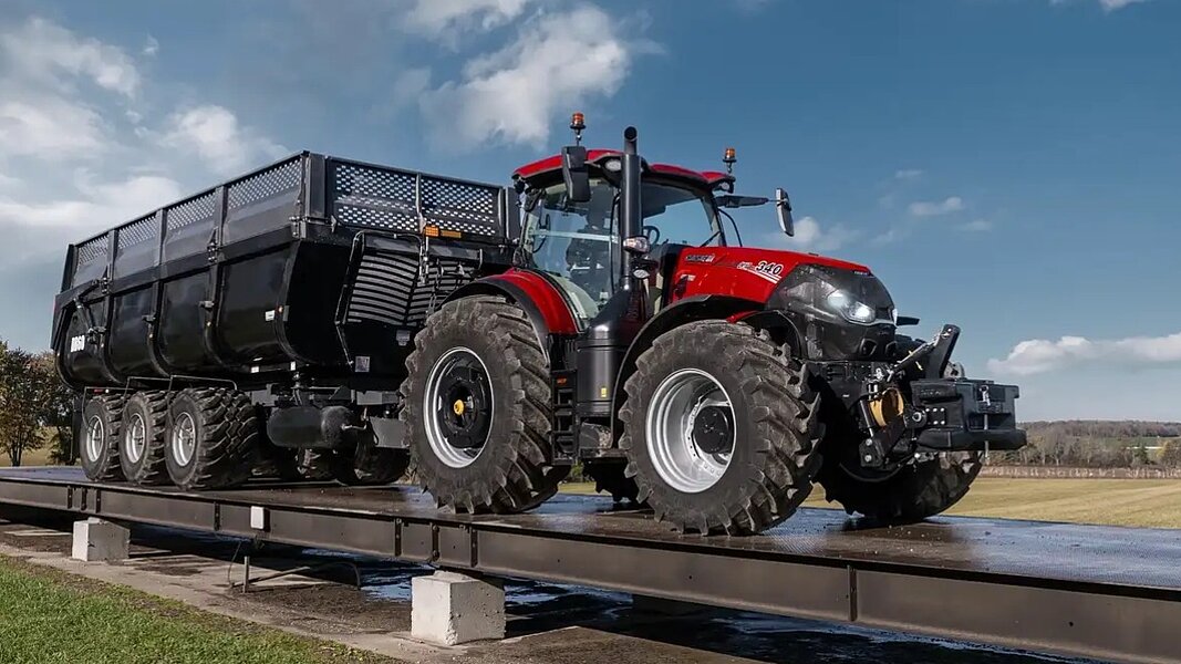 Ciągnik Case IH Optum 340