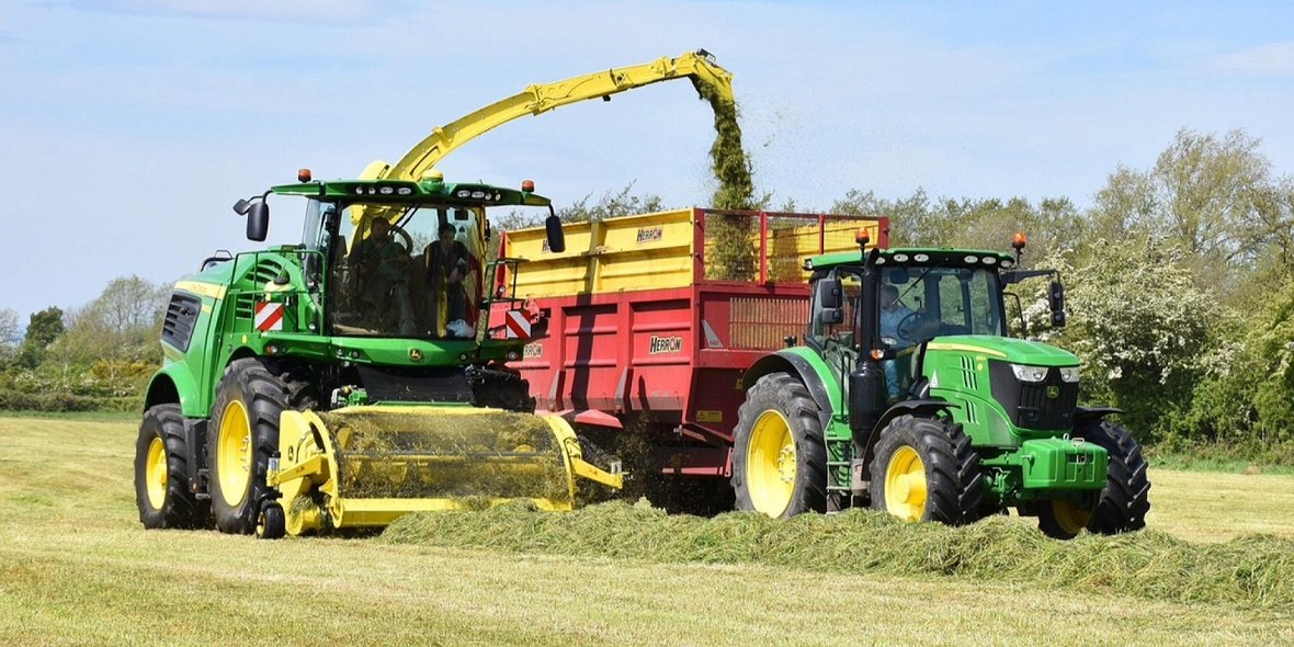 john deere 9900i