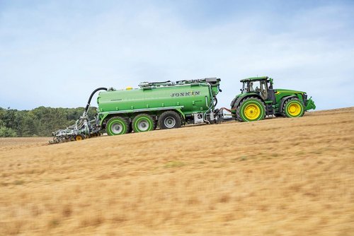 Przekładnia eAutoPowr w ciągniku John Deere 8R 410