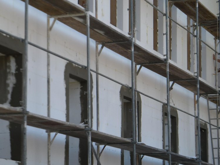 Zmiany w przepisach budowlanych. Nowe wymogi dotyczące ochrony przeciwpożarowej