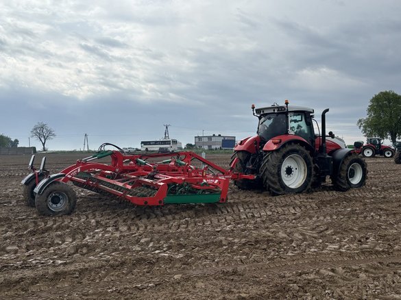 Agro-Rami z premierą ciągników Steyr Plus i siewników Agro-Masz