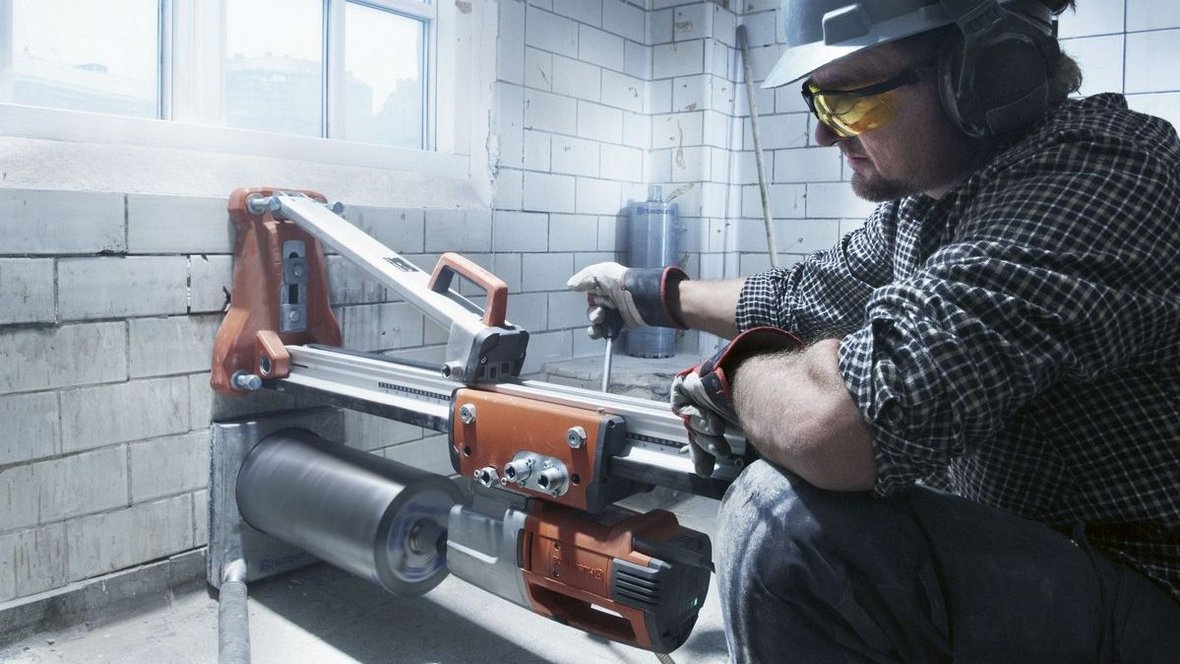 Husqvarna, Jak skutecznie walczyć z pyłem budowlanym?