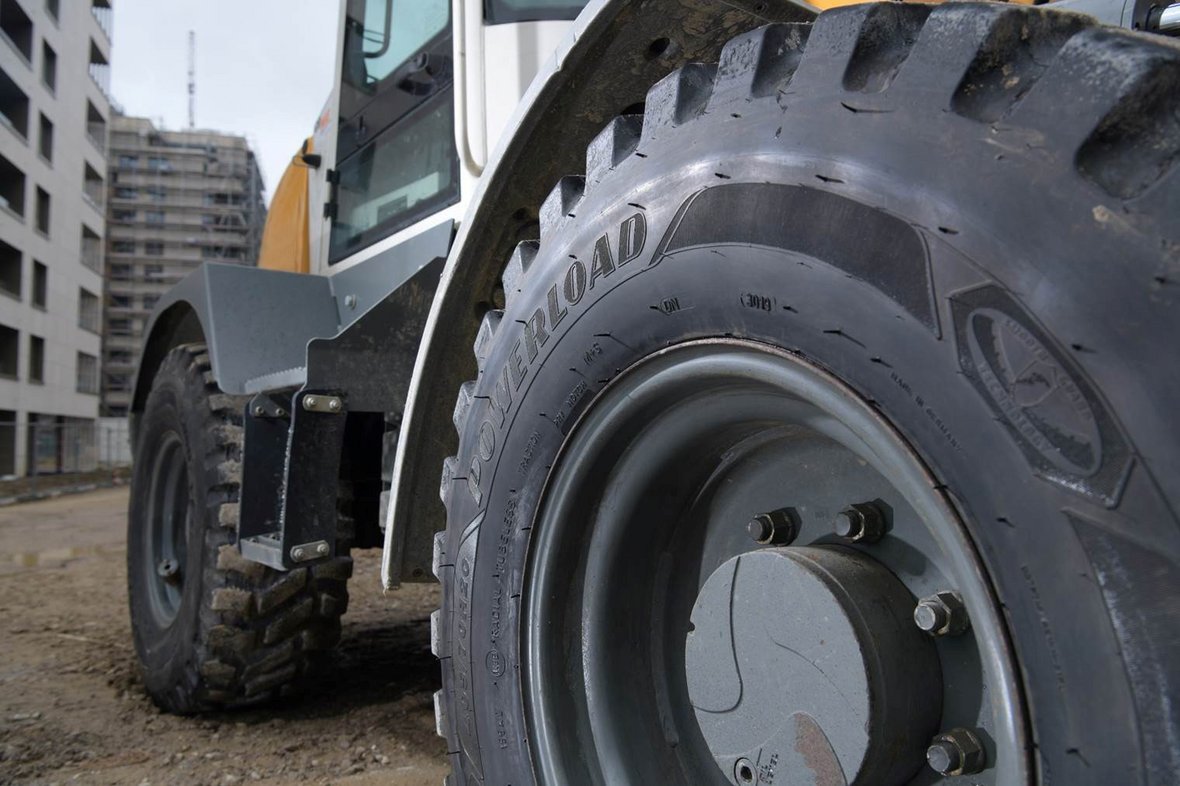Trwałe i przyczepne opony Goodyear Powerload