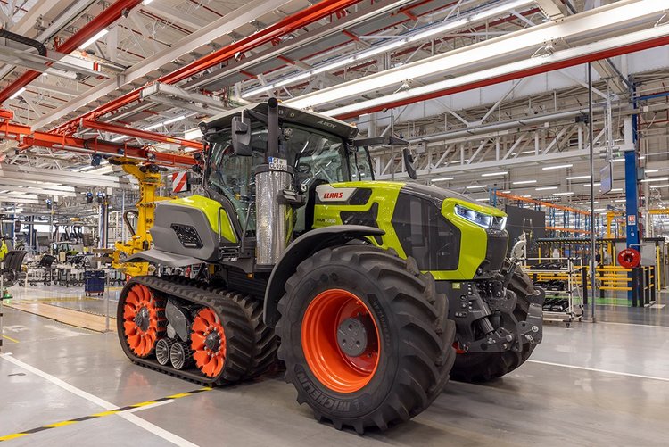 Claas Axion 9 Cmatic 