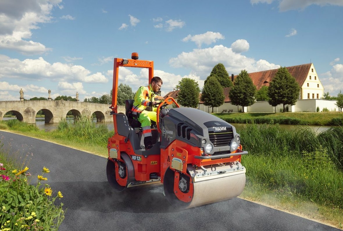 Maszyny drogowe. Przegląd elektryków: Hamm