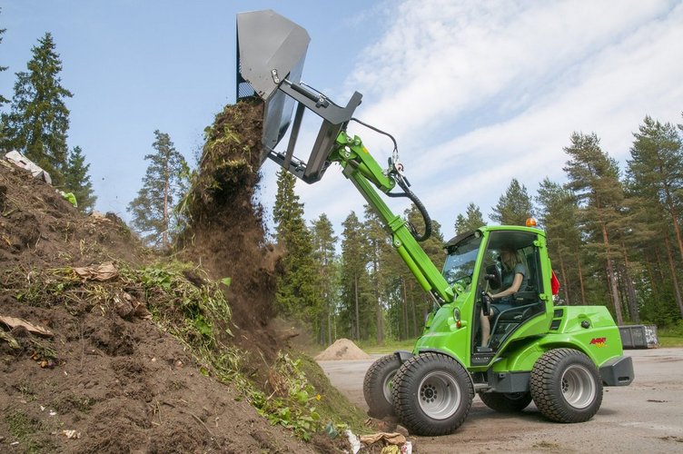Ładowarka Avant Tecno Avant 760i