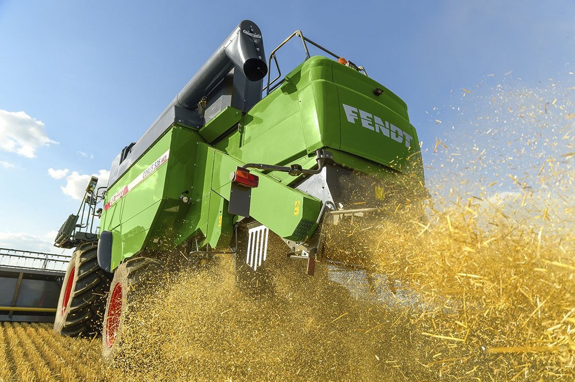 Fendt Corus 500 z wytrząsaczami