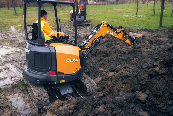 CASE CX38D – kompaktowa koparka 3,9 t z zaawansowaną hydrauliką