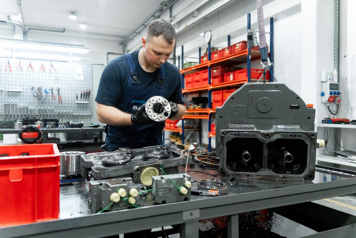 Naprawiona, ale nie gotowa. Dlaczego test pomp hydraulicznych to kluczowy etap, a nie formalność?