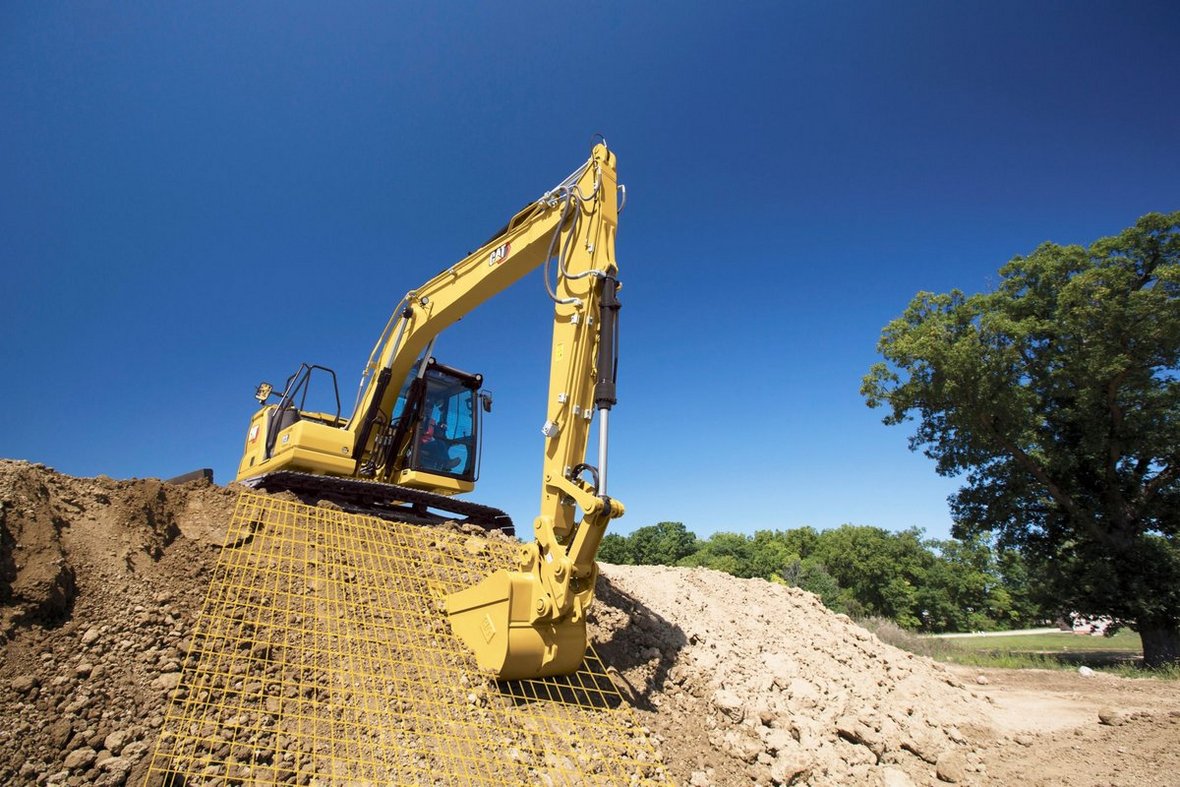 Caterpillar wprowadza roczne aktualizacje produktów dla koparek hydraulicznych 