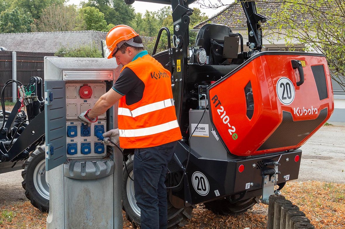 Nowe ładowarki z przegubem od Kubota