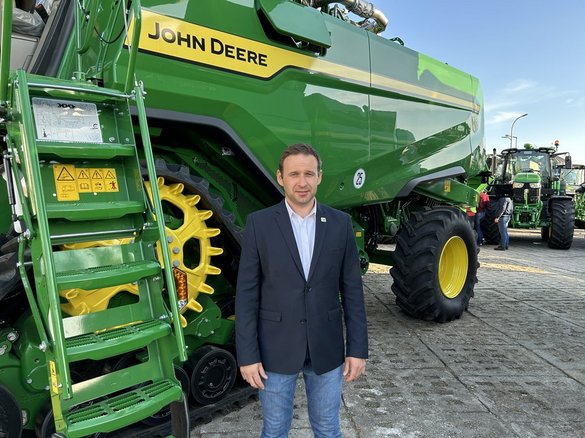 Przemysław Pokrywka, szef sprzedaży maszyn John Deere w województwach wielkopolskim i lubuskim