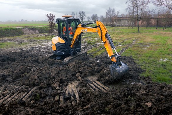 CASE CX38D – kompaktowa koparka 3,9 t z zaawansowaną hydrauliką