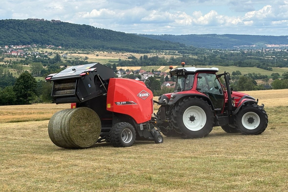 Prasa stalokomorowa Kuhn FB 3125