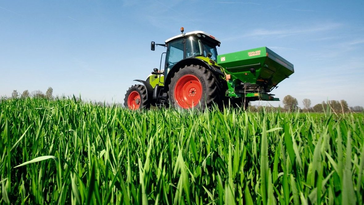 Precyzyjne nawożenie trzecią dawką z 365FarmNet