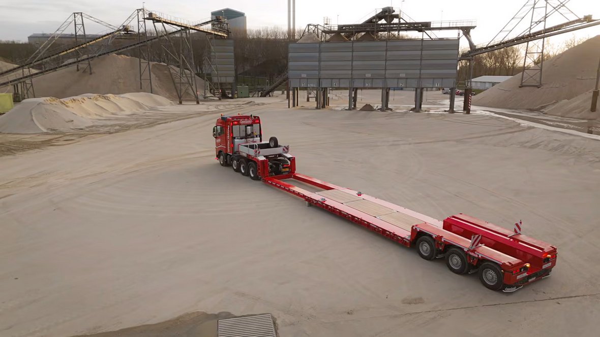 EURO-PX3 od Nooteboom. Nowa generacja naczep zagłębianych