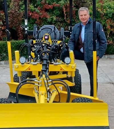 Laser Grader – nowość od Full Maszyny Budowlane na 35-lecie firmy