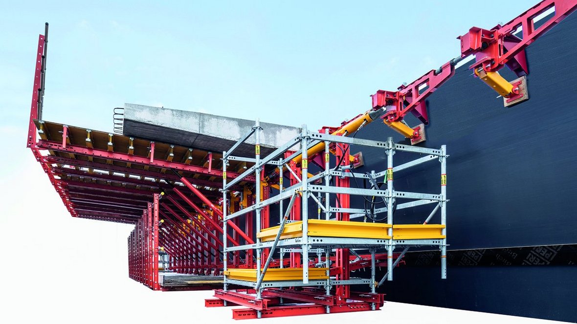 VCT Cantilever Track (Peri) – system budowy wiaduktów bez podpór.