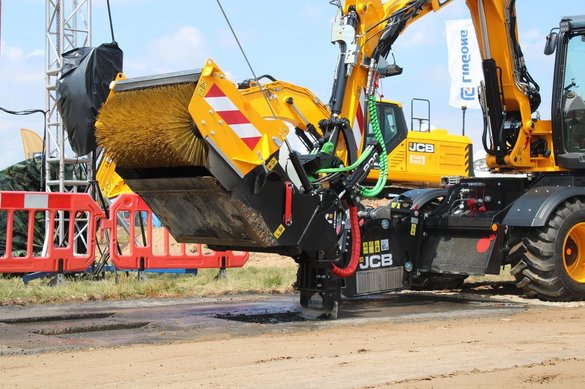 JCB Pothole Pro, czyli nowa era w naprawie dróg