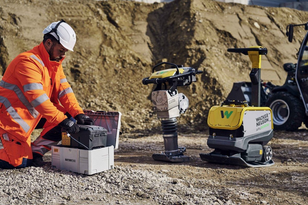 Nowe podejście Wacker Neuson do analizy cyklu życia akumulatorów