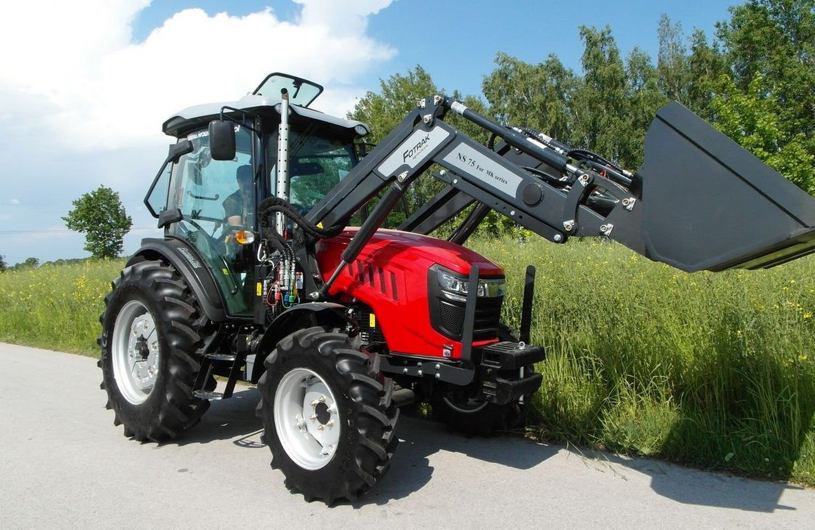 Ciągniki Fotrak zza Wielkiego Muru