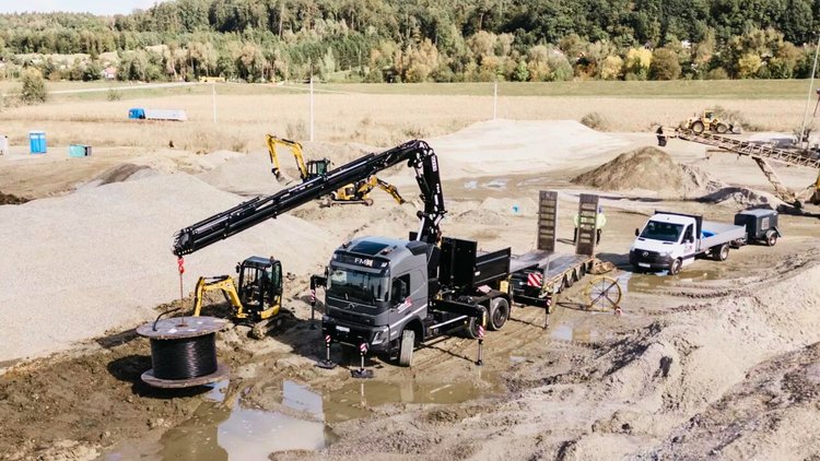 Hewea - rozwój działalności na rynku pojazdów specjalnych
