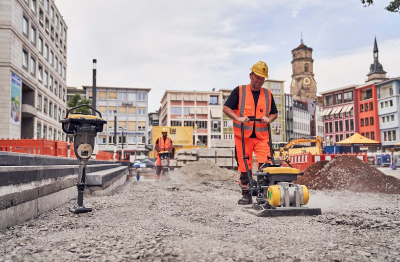 Zeroemisyjne maszyny Wacker Neuson testowane w centrum Stuttgartu