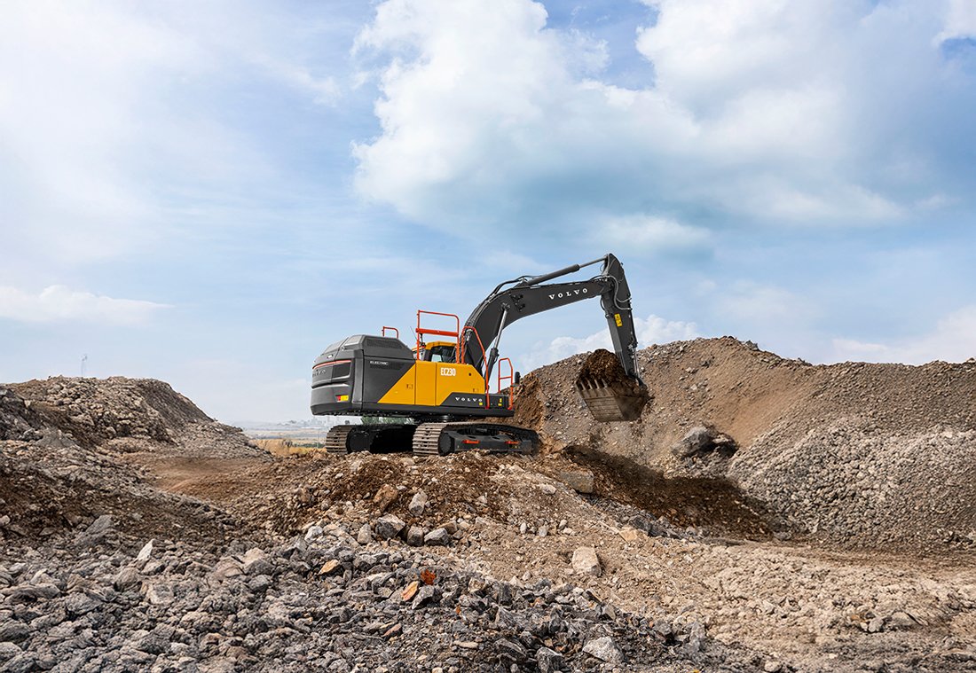 Volvo CE wzmacnia produkcję w Europie – nowa fabryka koparek w Eskilstunie