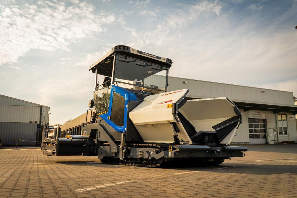 Elektryczna układarka autostradowa SD25 80C