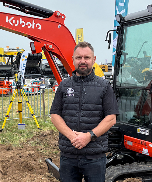 Kubota wchodzi na wyższy poziom - nowe koparki i SVL75-3 w Europie